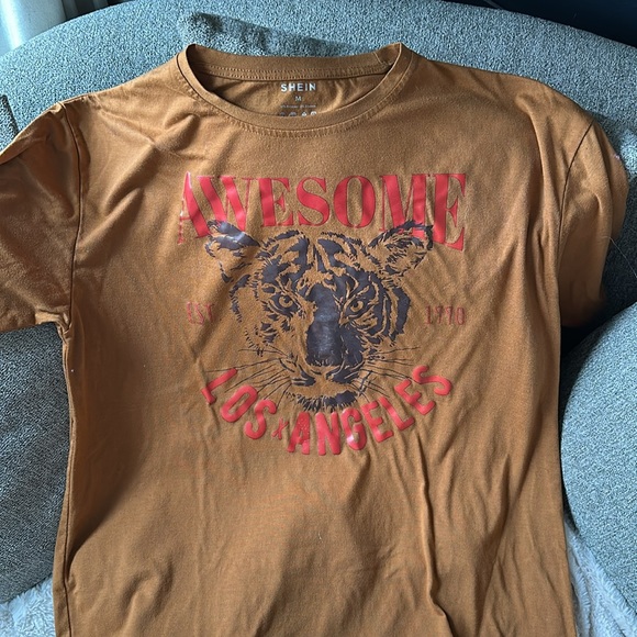 Oversized Tiger Tee - Picture 2 of 4